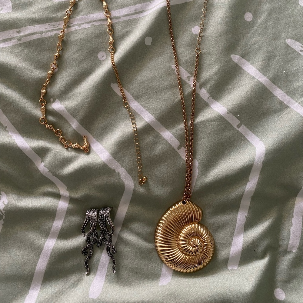 Ursula Halloween costume earings and necklace